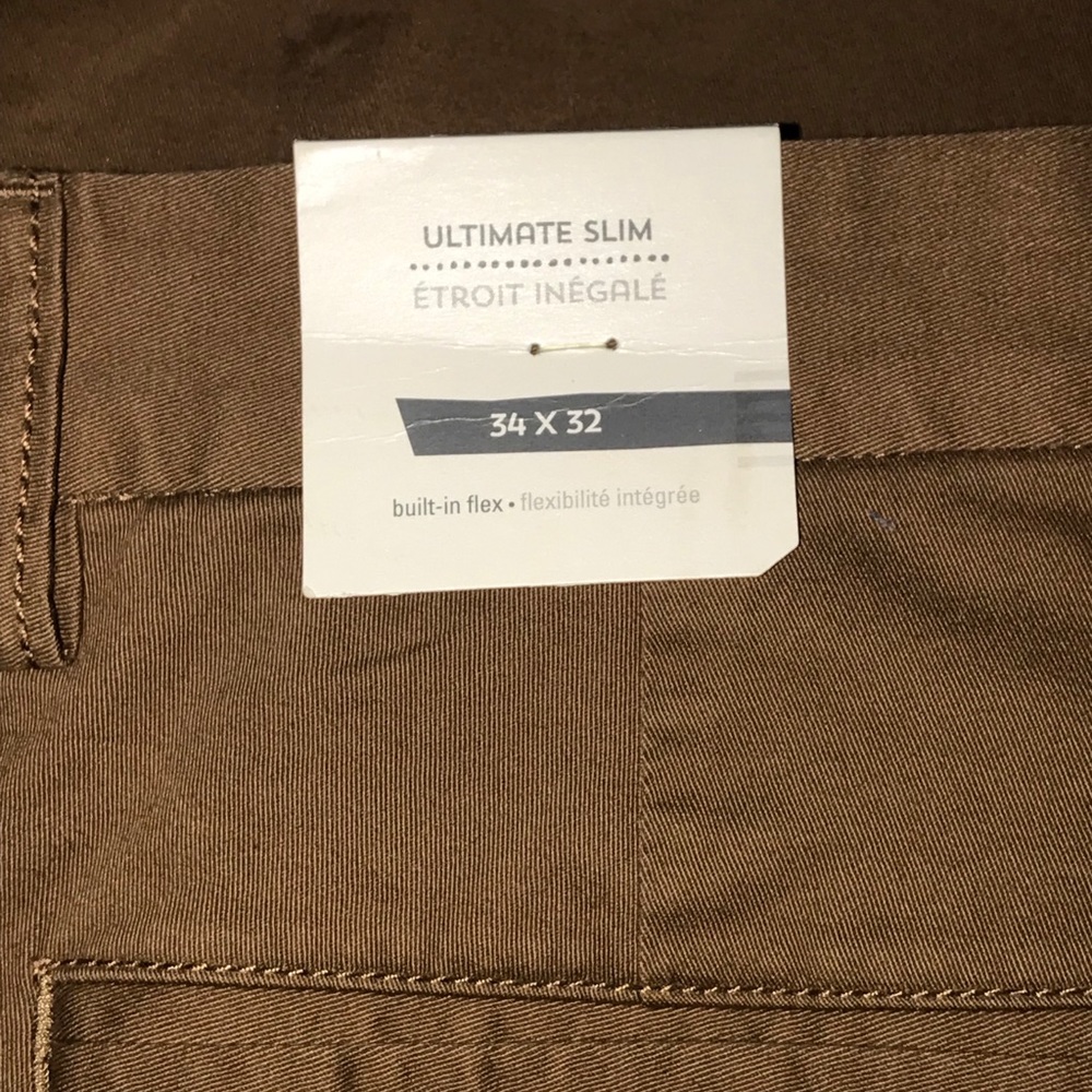 Old Navy Khakis. Tan 34x32 nwt - Picture 3 of 3